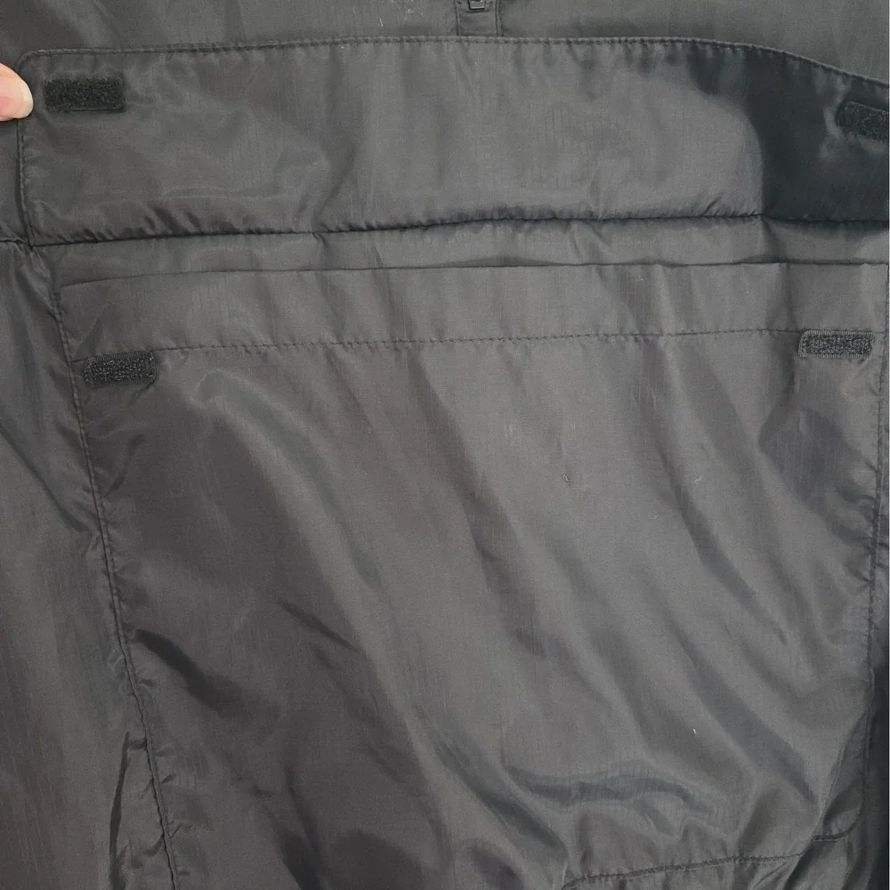 Reebok Windbreaker Jacket Youth XL 18 Zip Off Sleeves Black Logo Sport